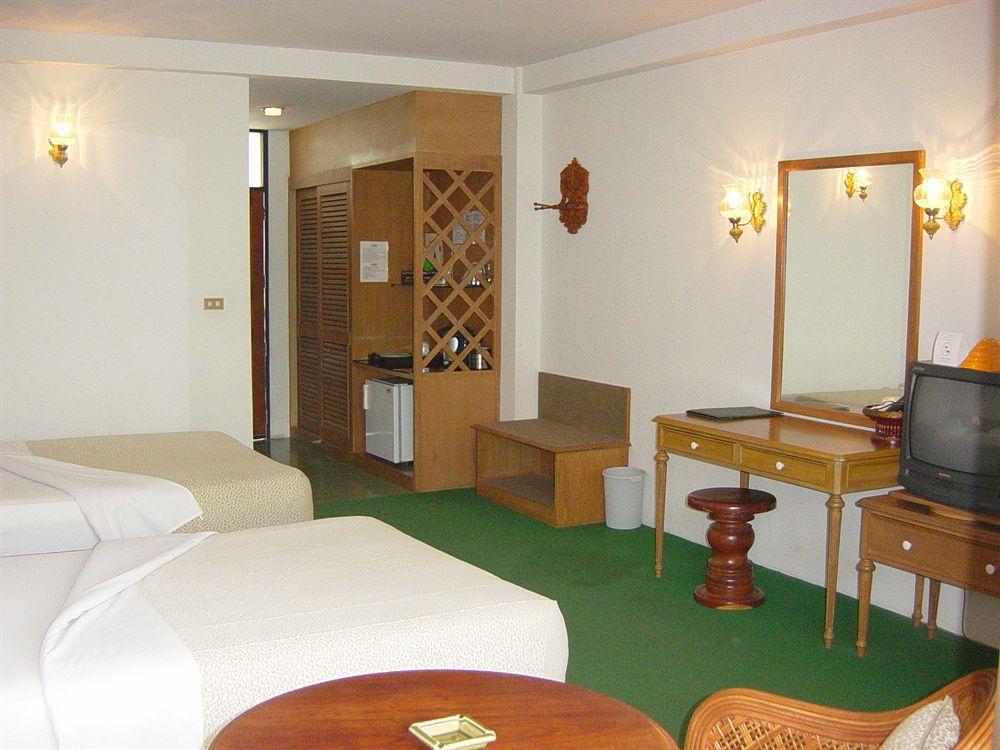 Sirin Hotel Хуа Хин Экстерьер фото