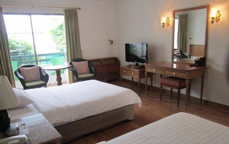Sirin Hotel Хуа Хин Экстерьер фото